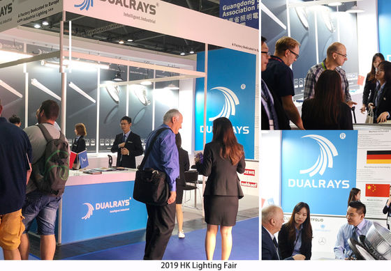 HB4H DIP Puissance commutable et 3CCT UFO LED High Bay Light 150W 150LPW avec réflecteur Al à 90 degrés en option